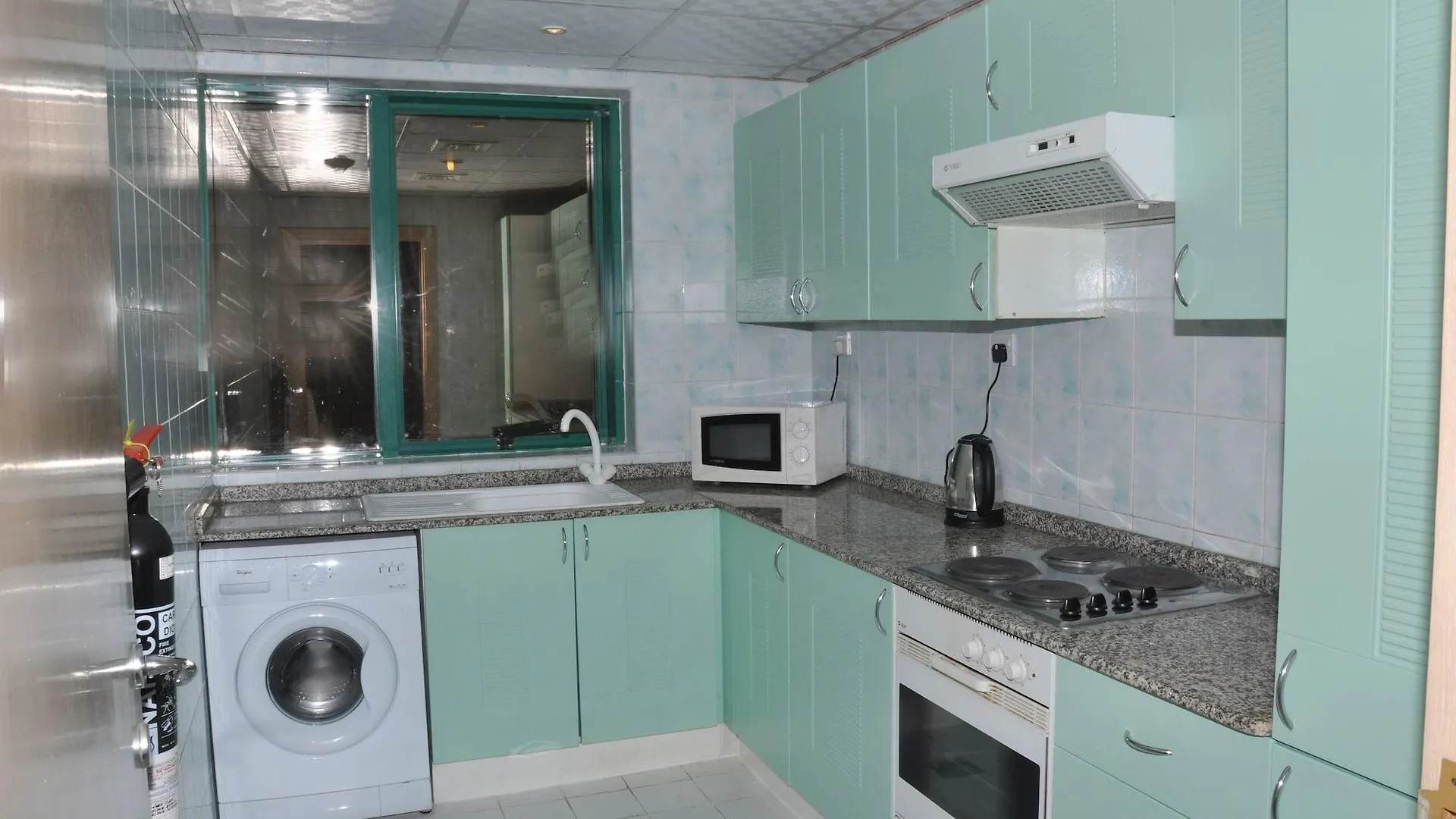 Wescott Pearl Hotel Apartments Дубай