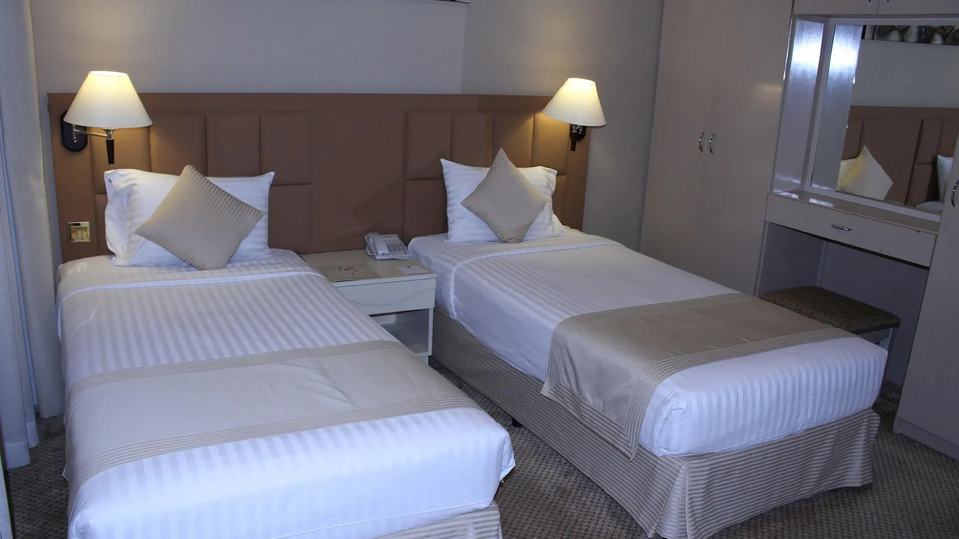 Wescott Pearl Hotel Apartments Dubai Lägenhetshotell