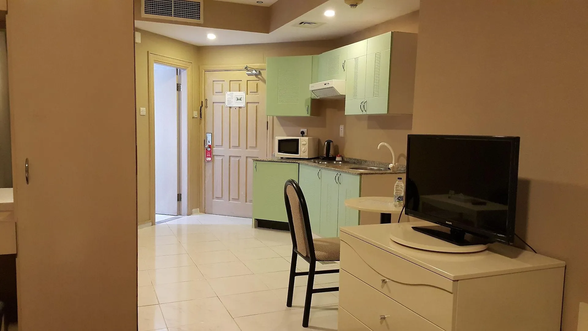 Lägenhetshotell Wescott Pearl Hotel Apartments Dubai