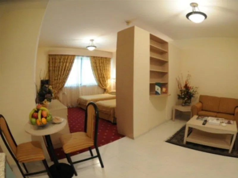 Wescott Pearl Hotel Apartments Dubai